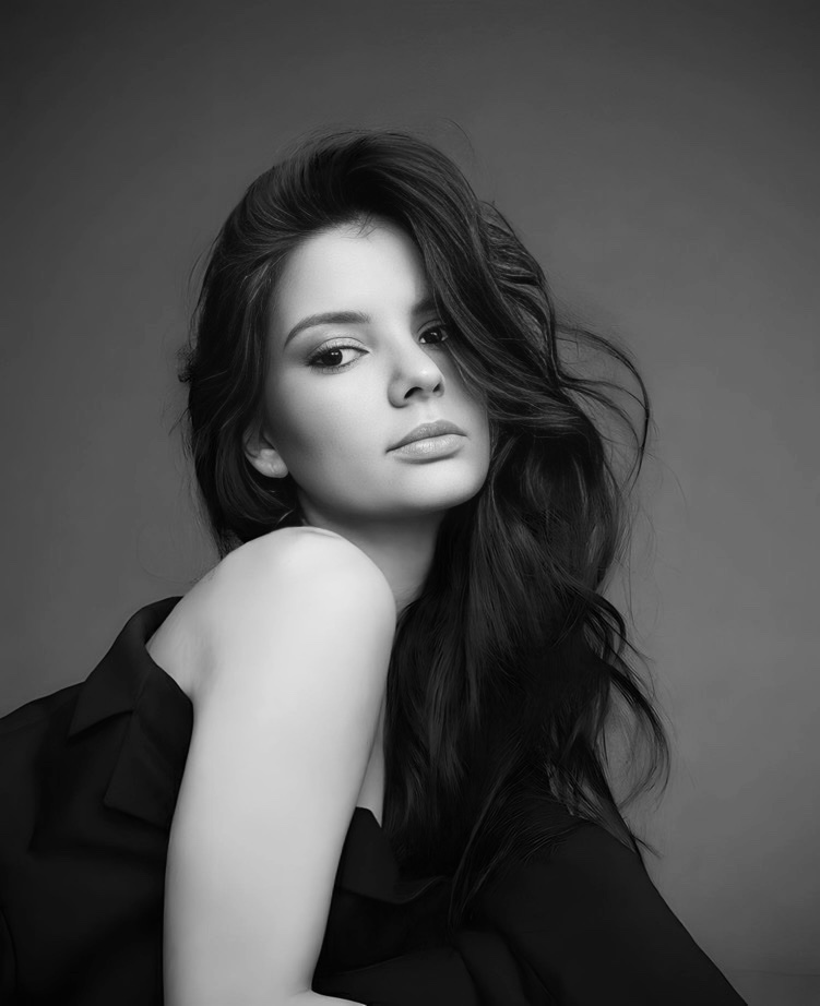 Hi, I am Aneista, a digital artist whose main goal is to convey people's emotions and feelings through art. My strength is the ability to immerse myself in experiences and find ways to visualize them. I don't just paint, I tell stories that the audience can feel like they're experiencing them themselves.

My art “Guardian” was exhibited at the Terrace Art Gallery, Marriott Marquis Times Square, at the NFT NYC 2025. 
“The Temptation of Nirvana” was  included in the anniversary issue of "Aguilar" magazine | 2025
“Madness” was exhibited at the Times Square Billboard, NFC Lisbon | Portugal | May 2024