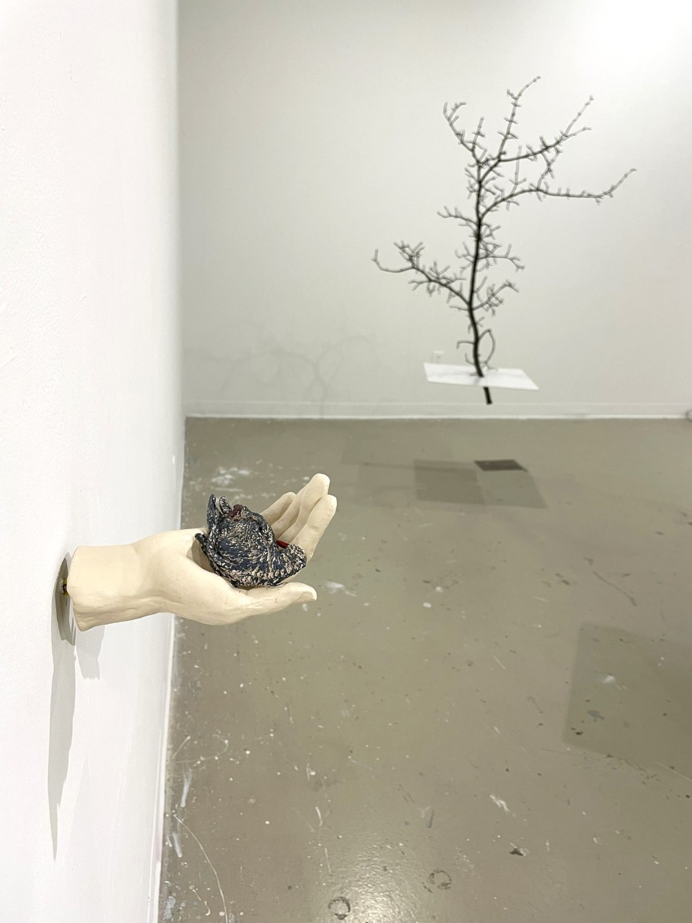 - Ceramic
- 2024
- From “The Poetic Hands” series
.
.
.
The embrace of my hands is your preserver. The memories of your flight will last forever. And I know you're no longer here, and "I remember to fly, the bird is to die"