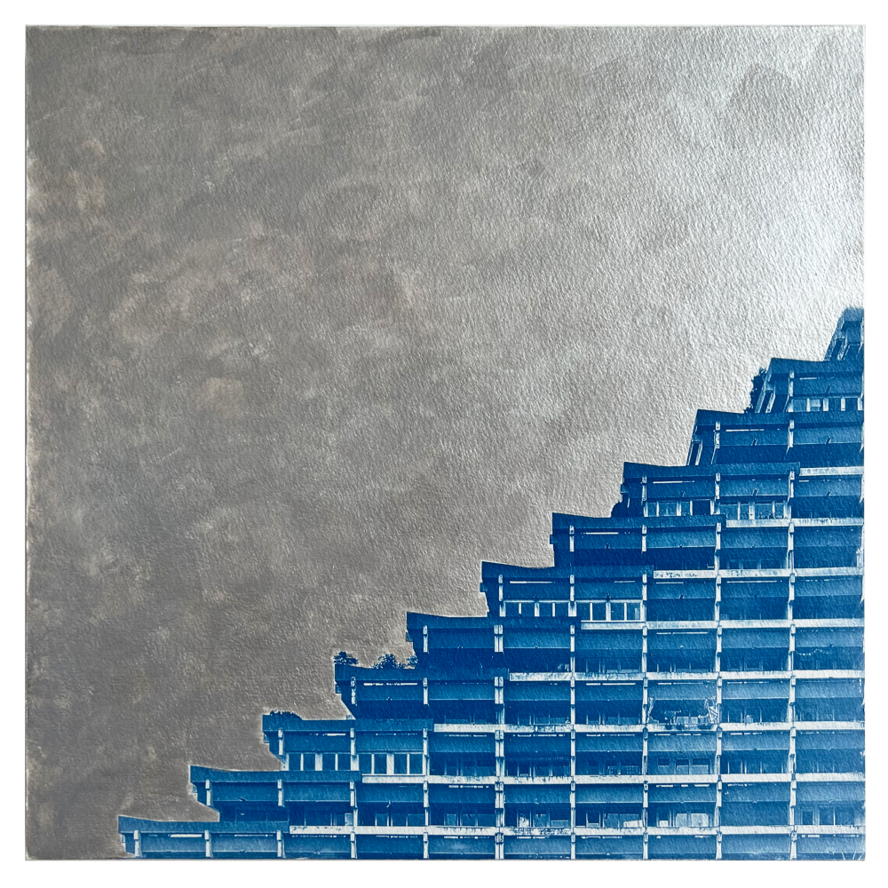 30 x 30 cm
Cyanotype on watercolor paper, acrylic paints, rear wooden frame 2026