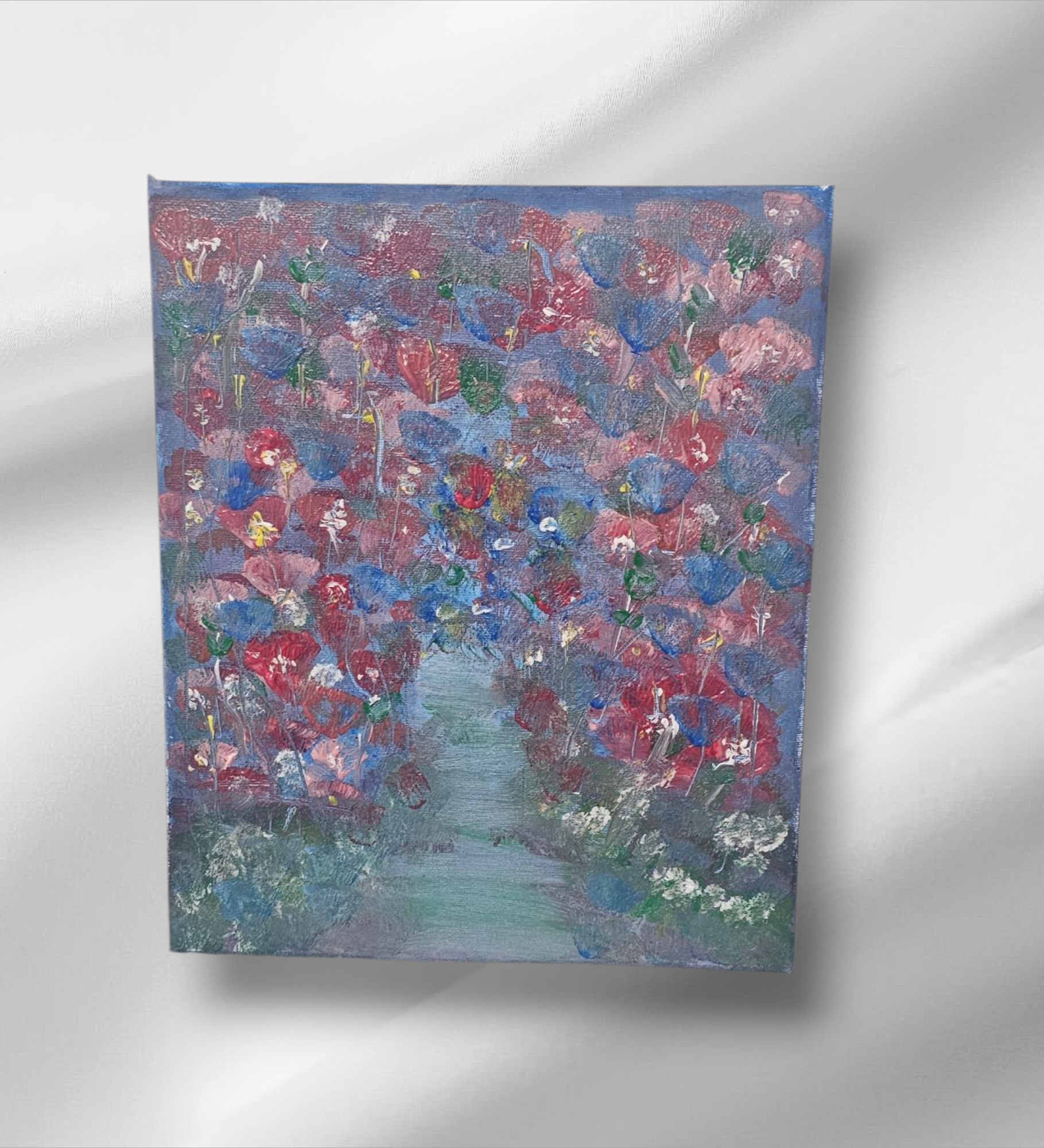 Hi,
I'm LMarie,  
I generally paint calm, nature inspired acrylics- moonlit skys, sceneries, florals and peaceful moments that feel like a breath of fresh air. With some colourful abstracts to liven it up :-). 
Painted from the heart and filled with texture, colour and quiet emotion. 

Thank you for following and joining me om my recovery and artistic journey.