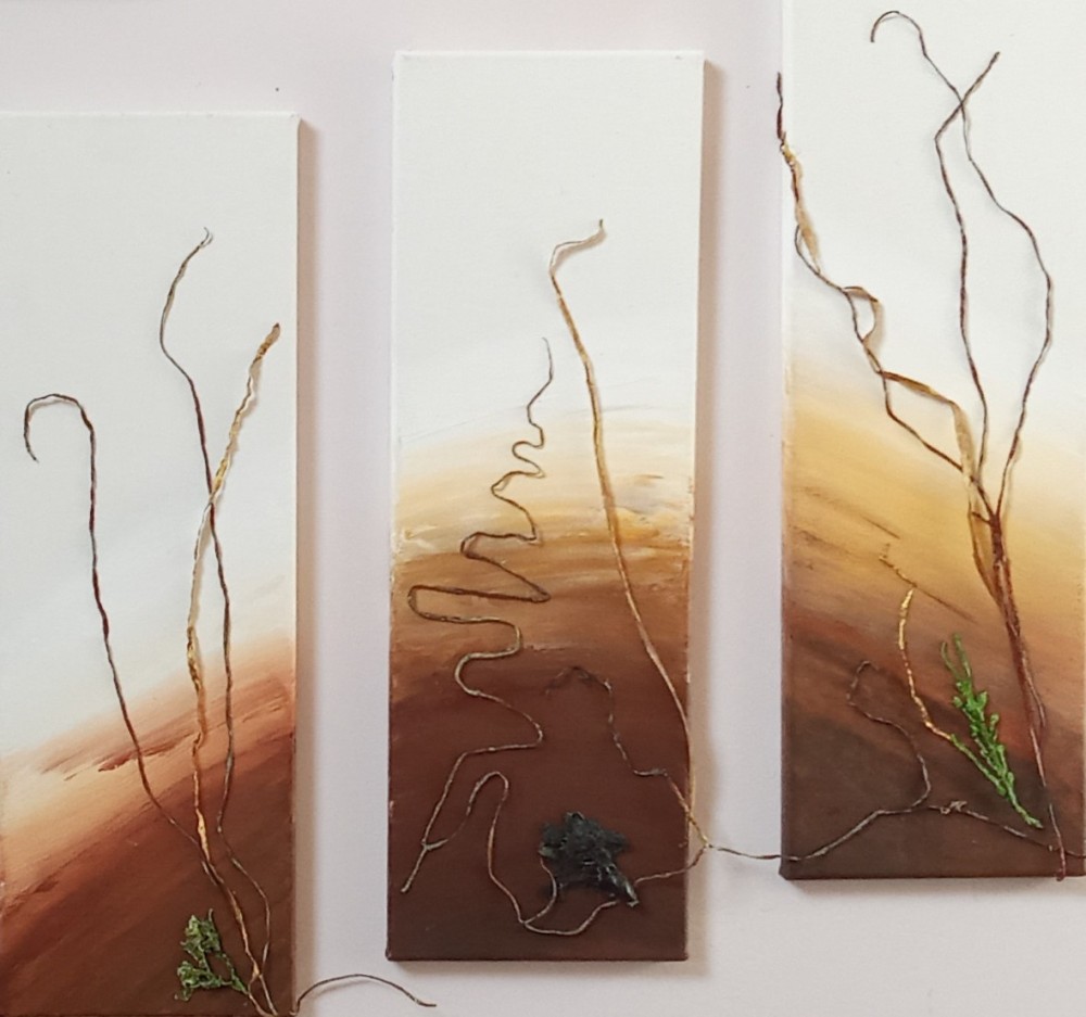 Tryptique 
Peinture acrylique sur coton
3 (20x60cm)

Vendu