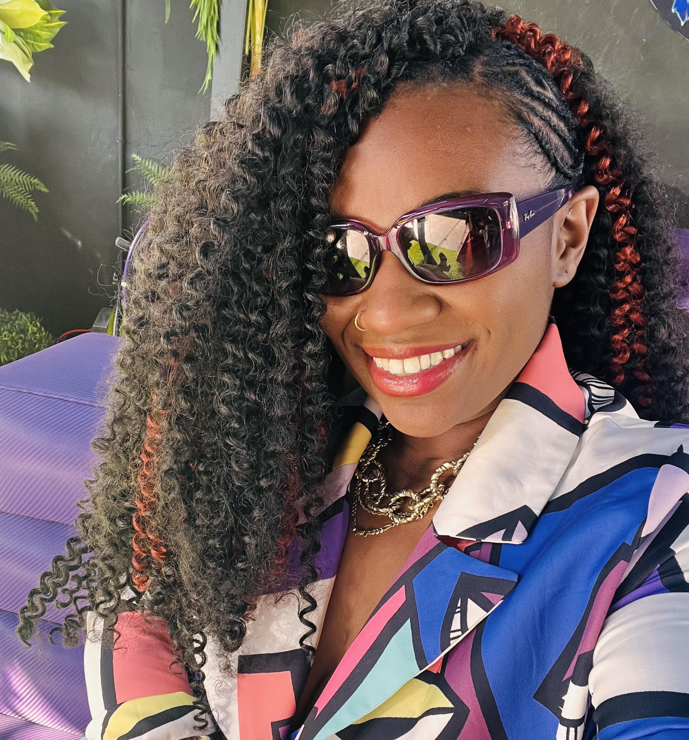 Versatile artist blending AI art, collage portraits, photography, abstract media, and acrylic canvas. An innovator with a vibrant, multi-dimensional style pushing creative boundaries.